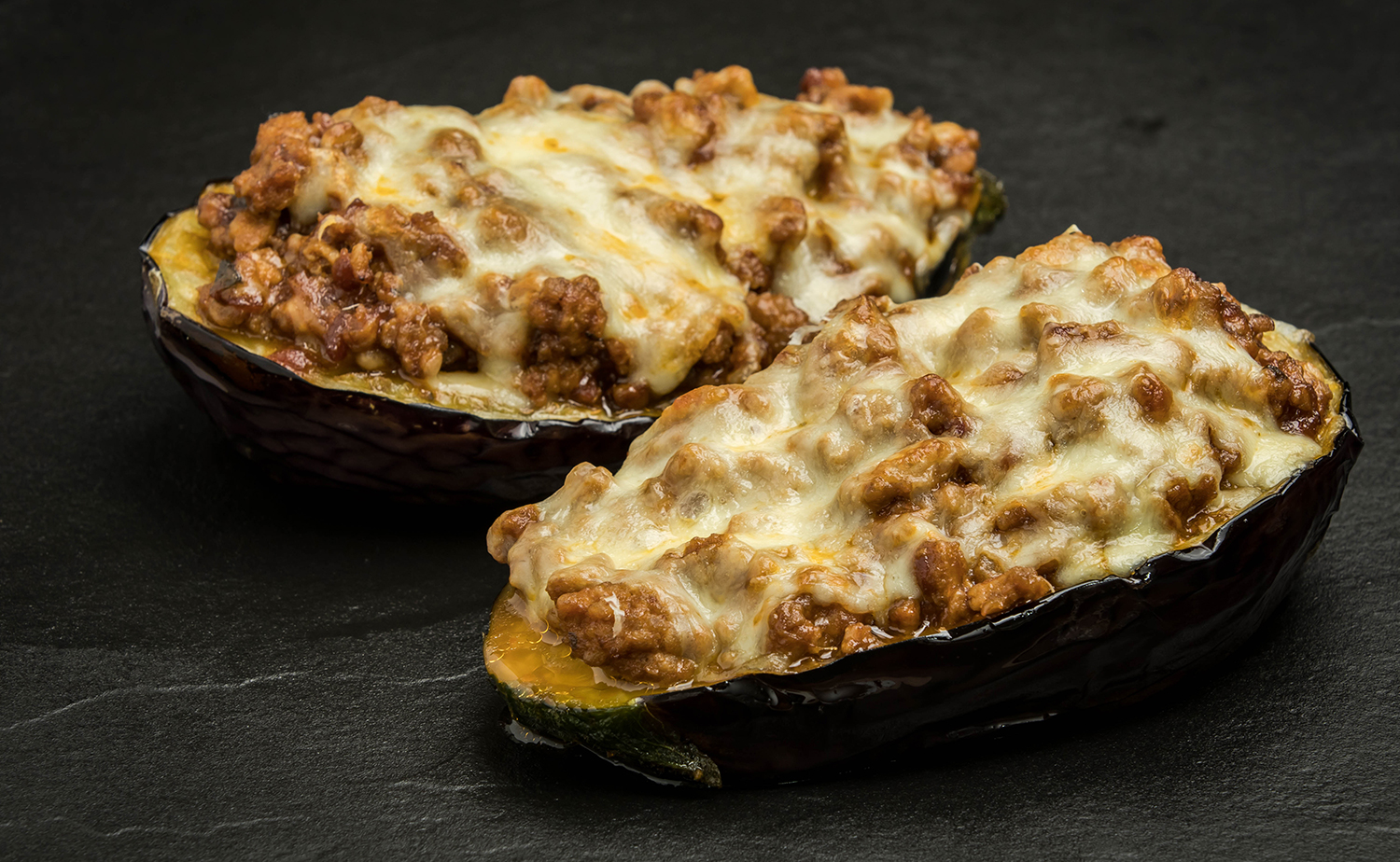 Baked Eggplant with Miso Tomato Topping and Cheese (มะเขือม่วงซอสมะเขือ