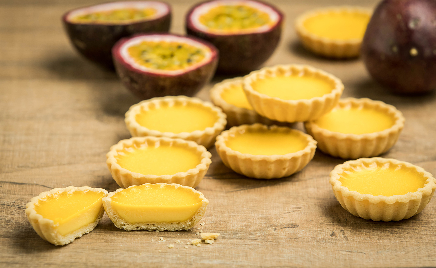 Passion Fruit Coconut Tart (ทาร์ตเสาวรสกะทิ)