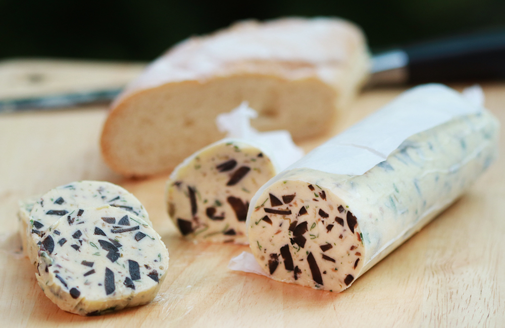 Tapenade Butter (เนยทาปานาท)