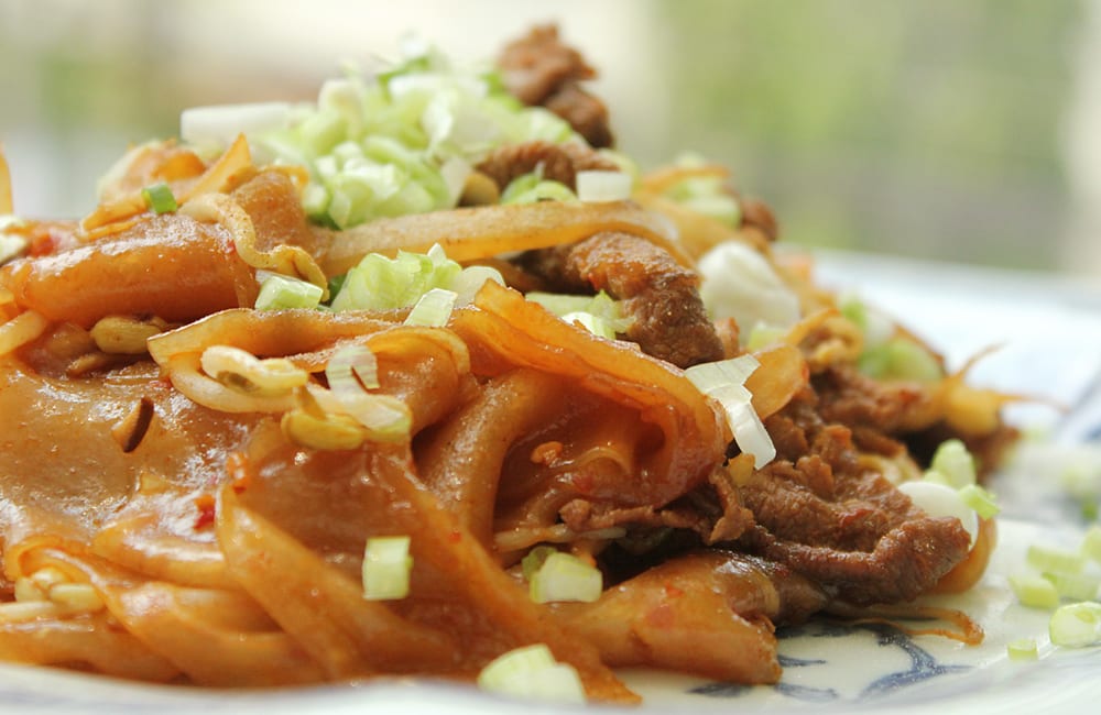 StirFried Rice Noodle with Beef in ChiliCumin Sauce (เส้นใหญ่เนื้อ
