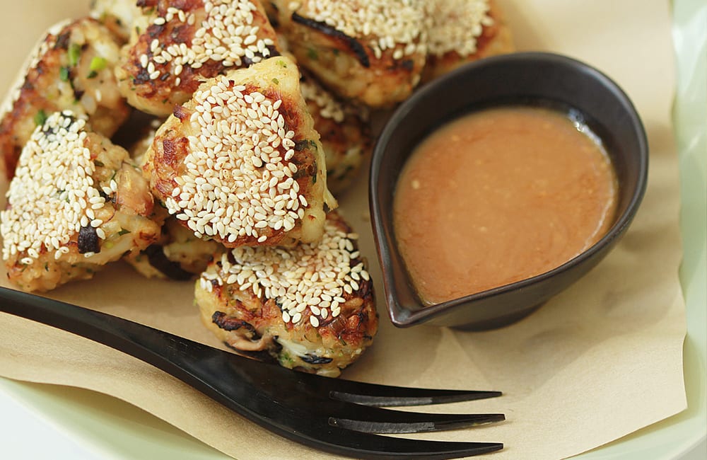 Shitake & Crab Rice Cakes (ข้าวจี่ปูเห็ดหอม)