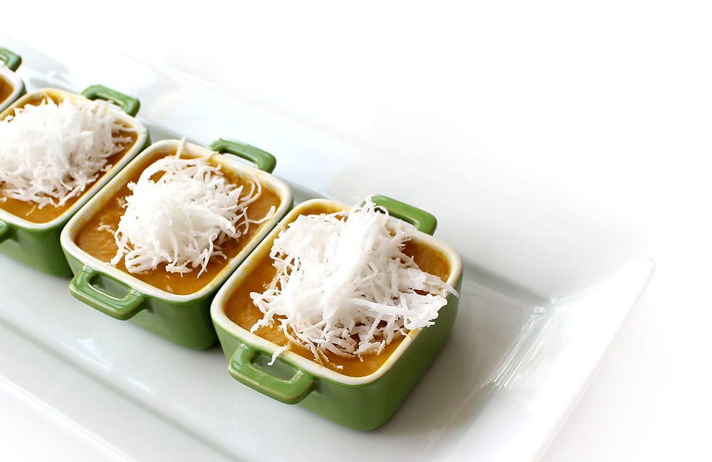 Steamed Pumpkin Cake Thai Dessert - Kanom Fak Thong Stock Photo - Image of  dessert, green: 116138094