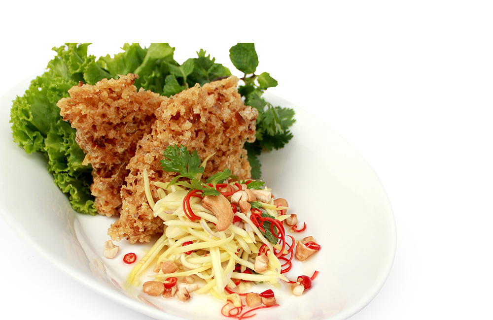 Crisp Catfish Flake Salad (ยำปลาดุกฟู)