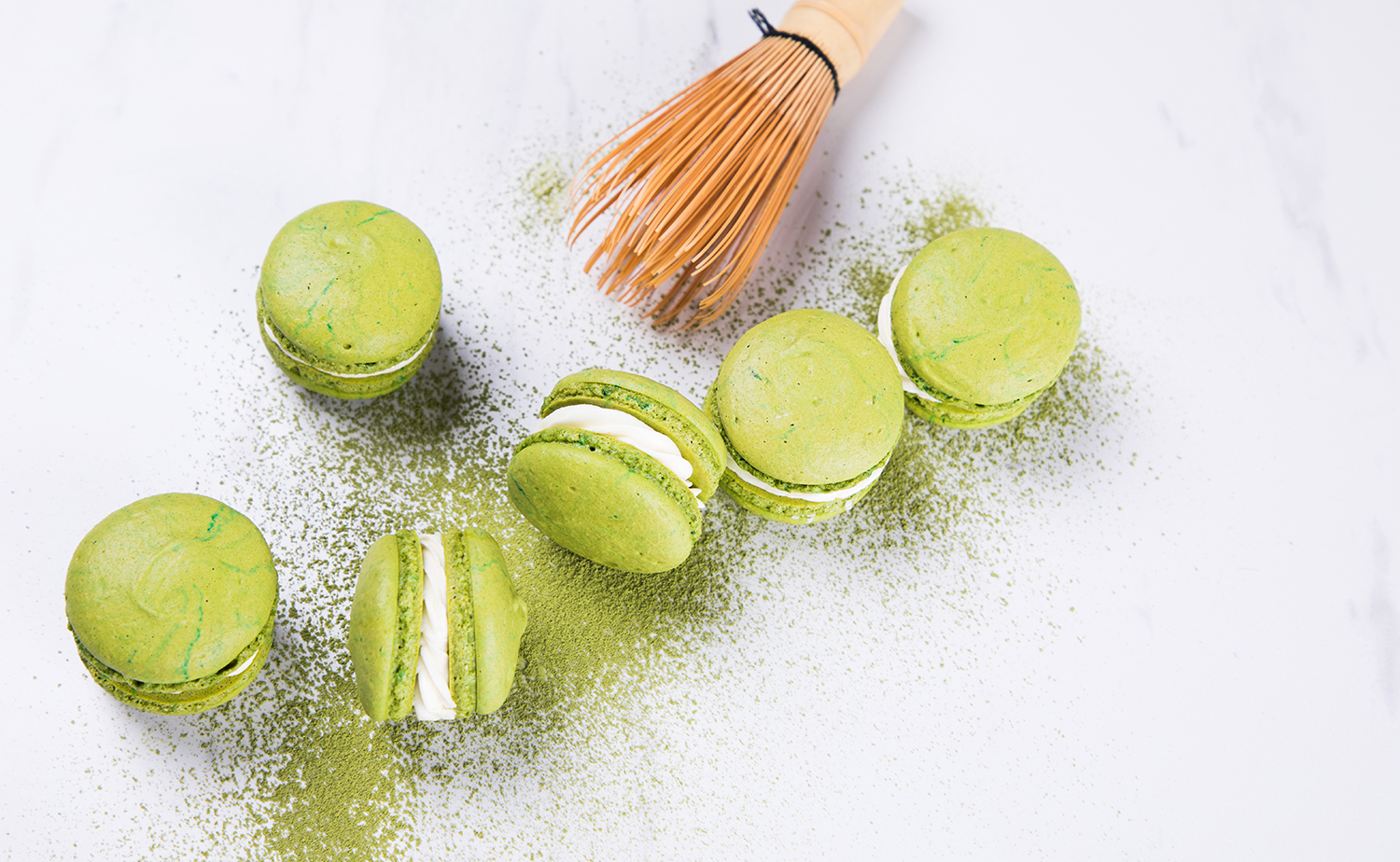 Le mini macaron smoky matcha