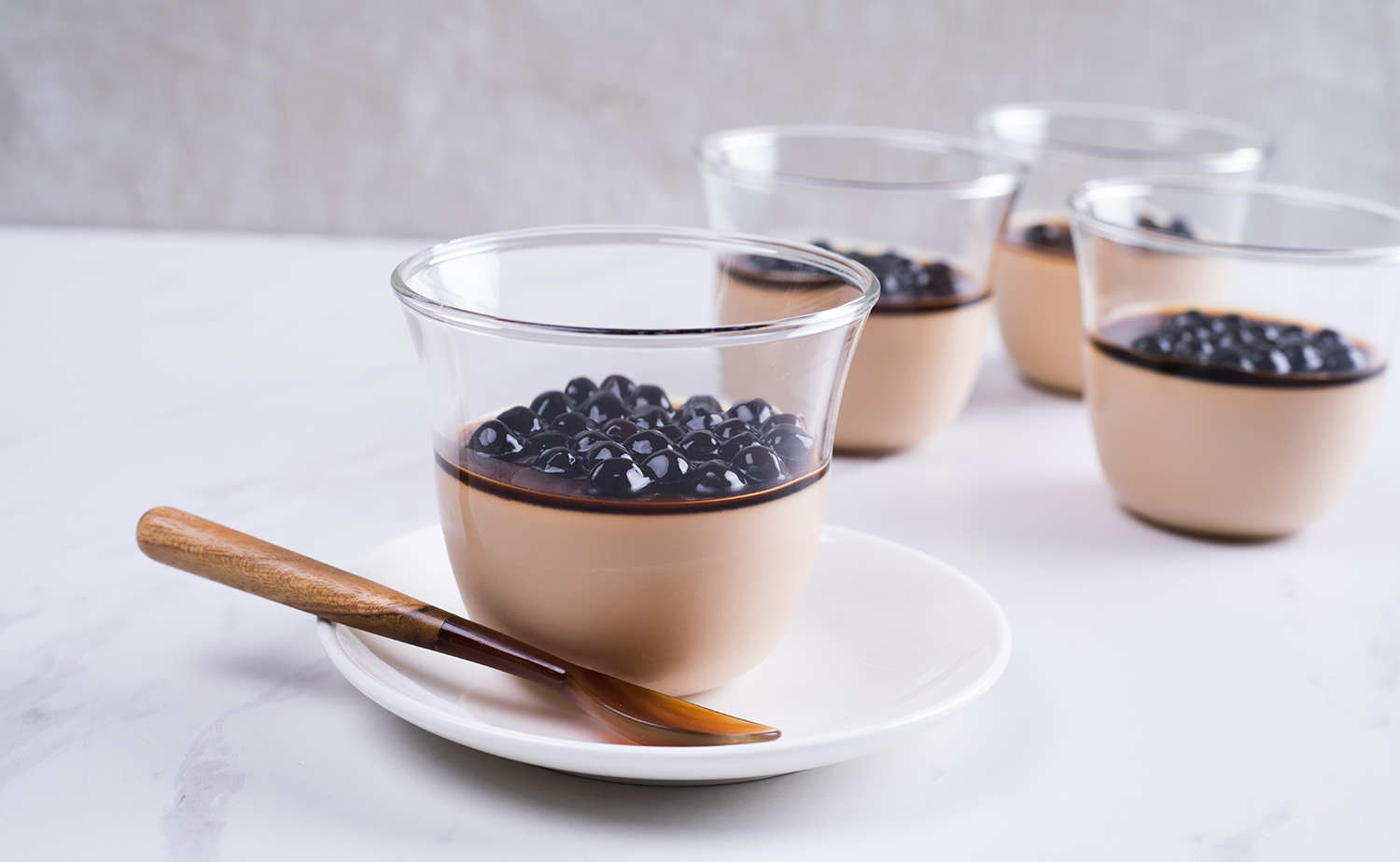 Taiwanese Bubble Milk Tea Pudding (พุดดิงชานมไข่มุกไต้หวัน)