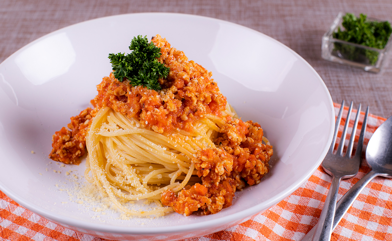 Spaghetti Chicken Bolognese (สปาเกตตีซอสไก่)