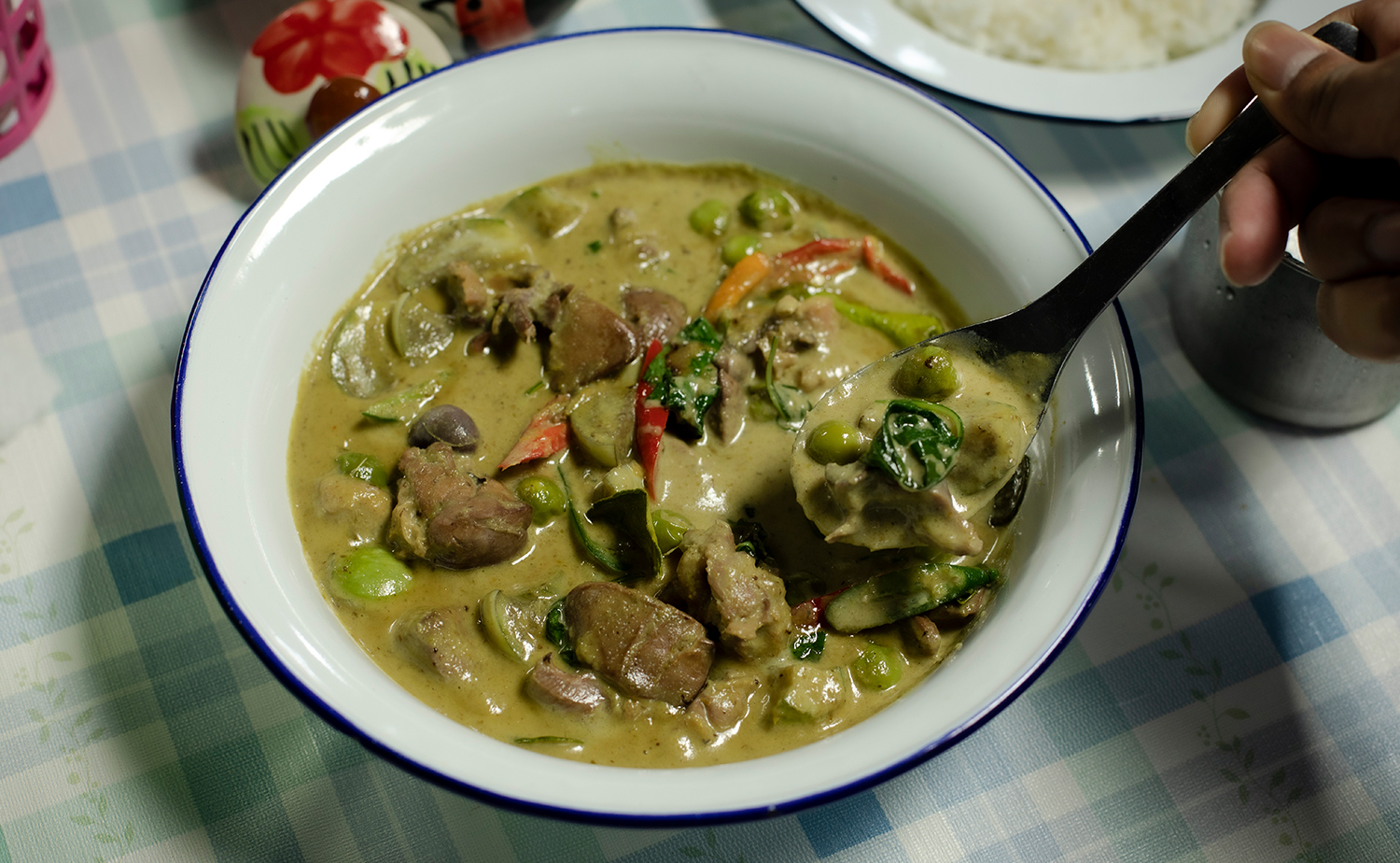 Green Curry with Chicken Giblets (แกงเขียวหวานเครื่องในไก่)