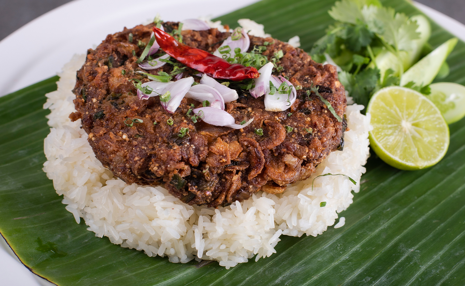 Fried Laab Cake (เค้กลาบทอด)