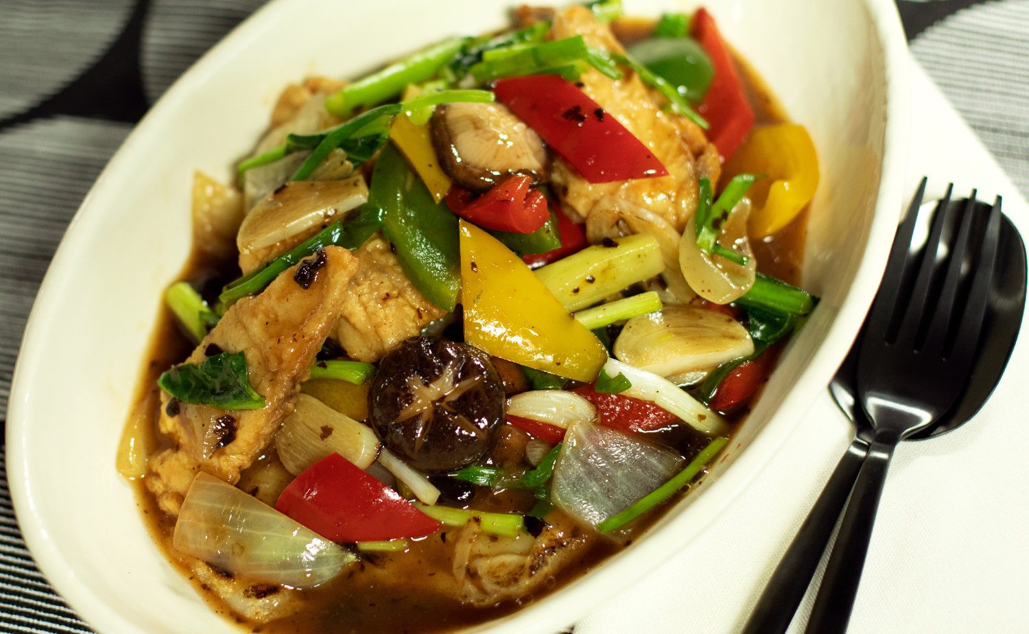 Rice Noodles and Seabass with Black Bean Sauce (ราดหน้าปลาเต้าซี่)