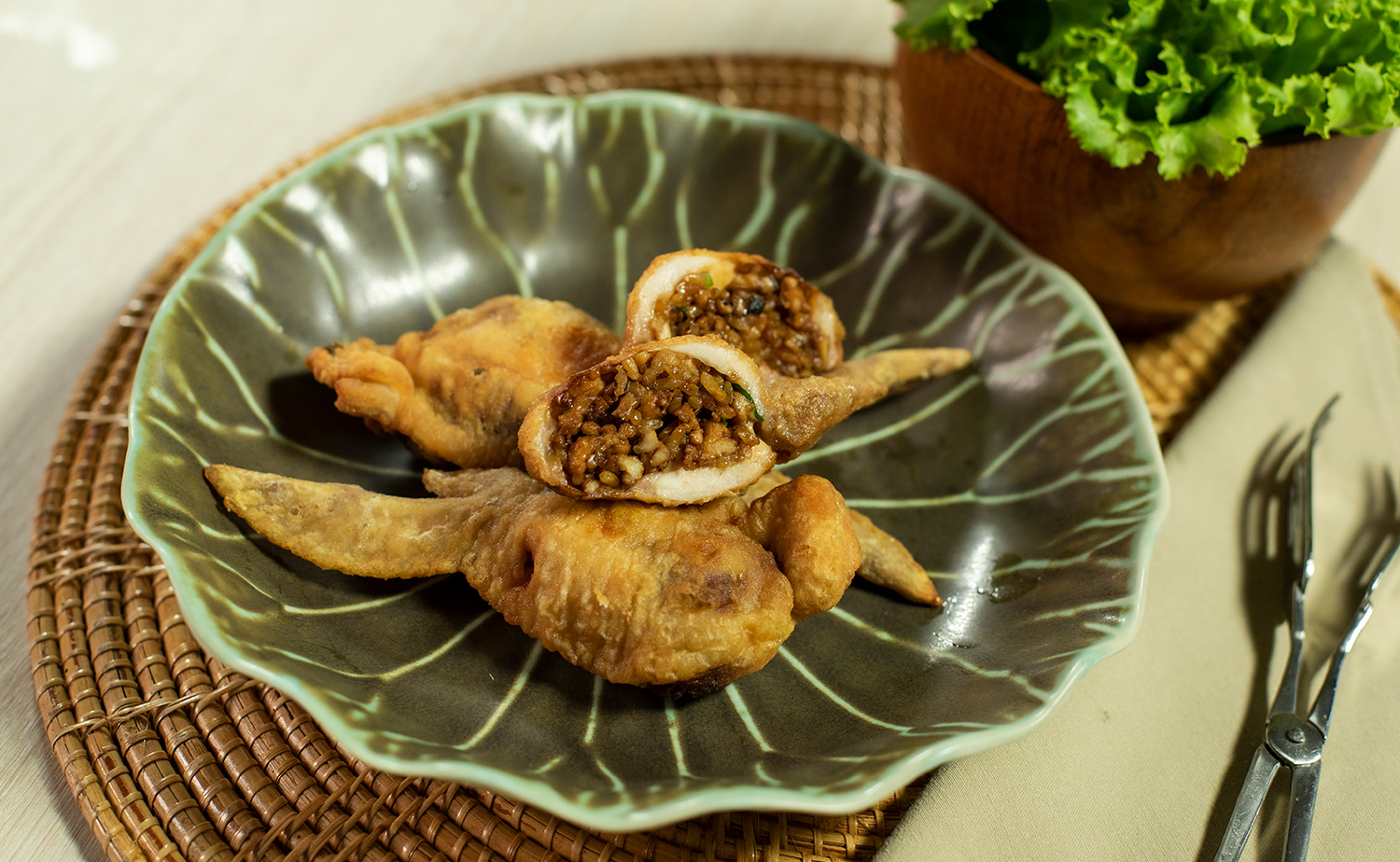 Shiitake RiceStuffed Chicken Wing (ปีกไก่ไส้ข้าวเห็ดหอม)