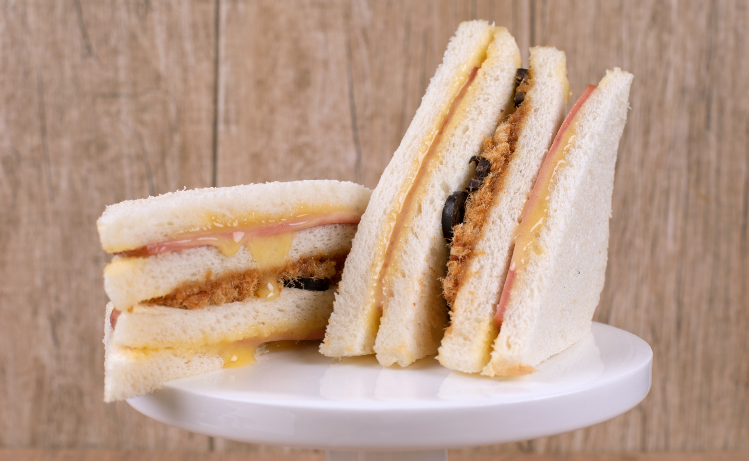 แซนด์วิชโบราณ Old School Sandwiches