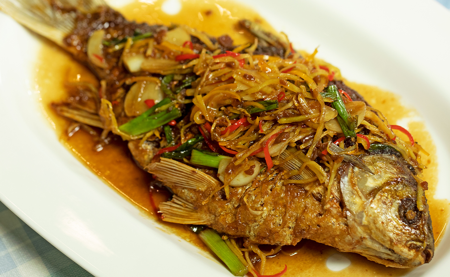 Quick Braised Deepfried Thai Carp Fish (เจี๋ยนปลาตะเพียน)