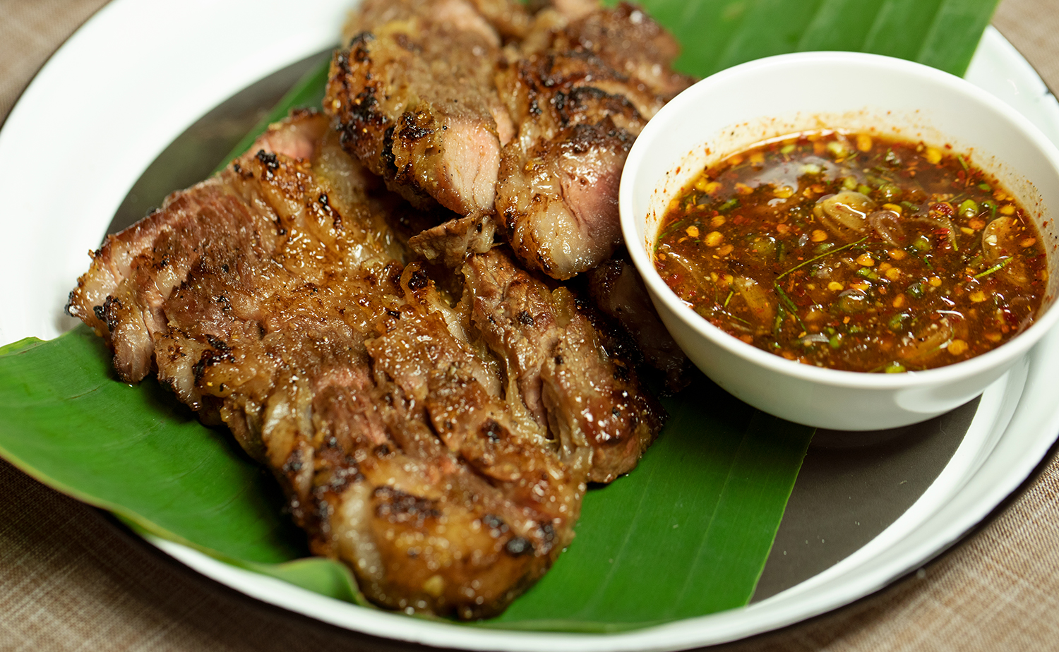 Grilled Beef Brisket with Jaew Sauce (เสือร้องไห้จิ้มแจ่ว)