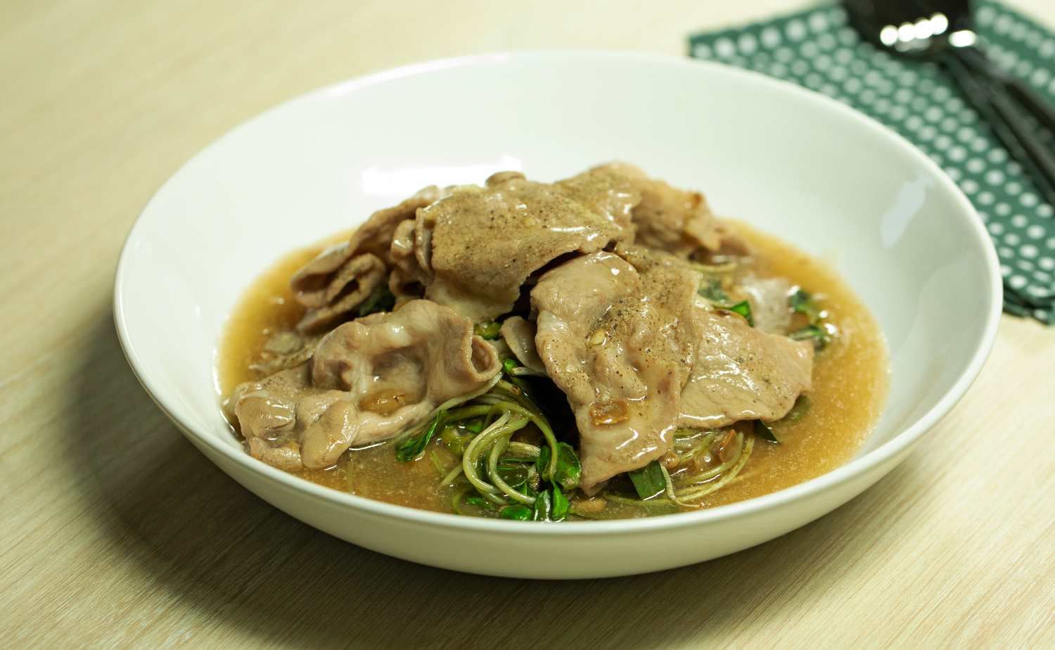 Rice Noodle and Sunflower Sprout Topped with Pork Sauce (ราดหน้าหมูสไลซ์ต้นอ่อนทานตะวัน)