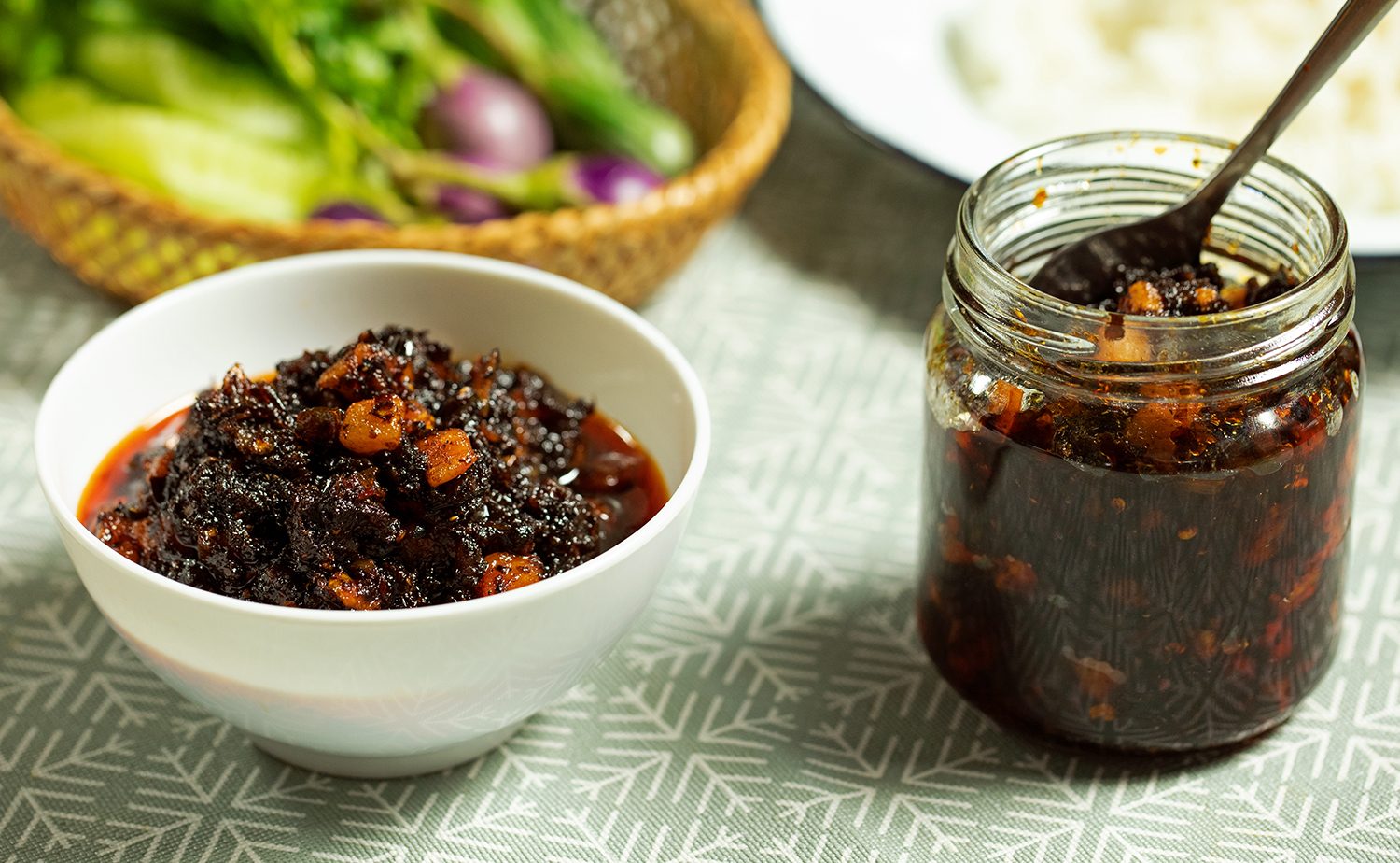 Pork Crackling Chilli Jam (น้ำพริกเผากากหมู)