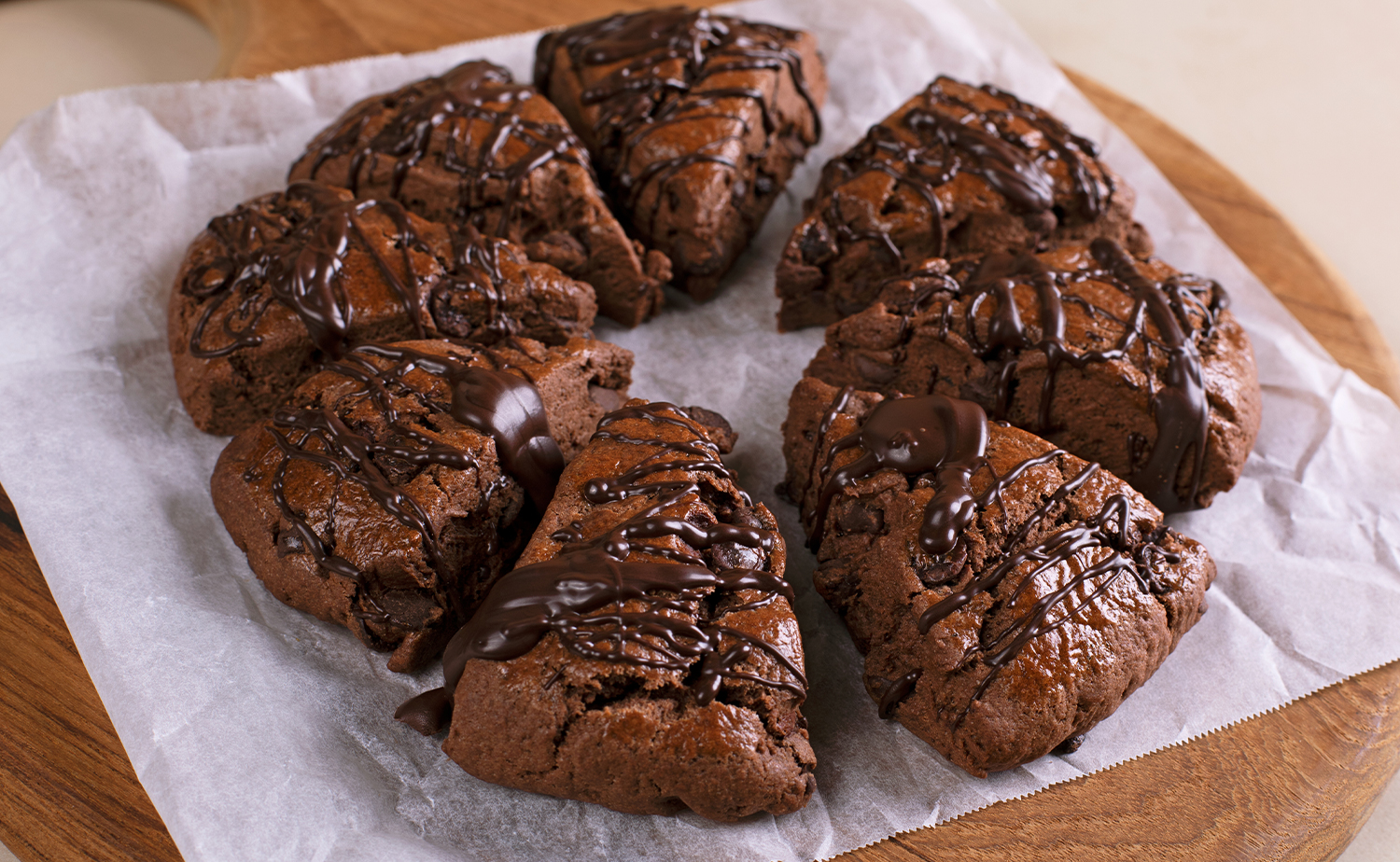 Triple Chocolate Scones (สโกนช็อกโกแลตรวมมิตร)
