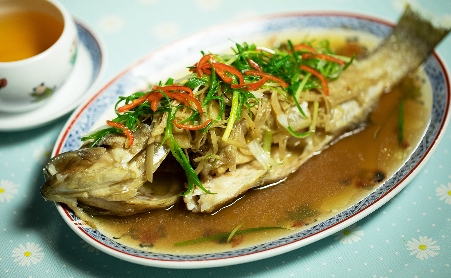 Steamed Grouper in Soy Sauce (ปลาเก๋านึ่งซีอิ๊ว)