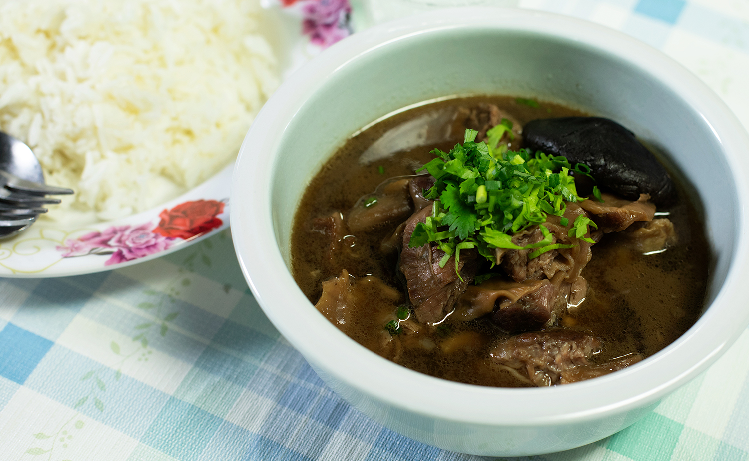 Braised Pork Diaphragm (ขั้วตับหมูตุ๋น)
