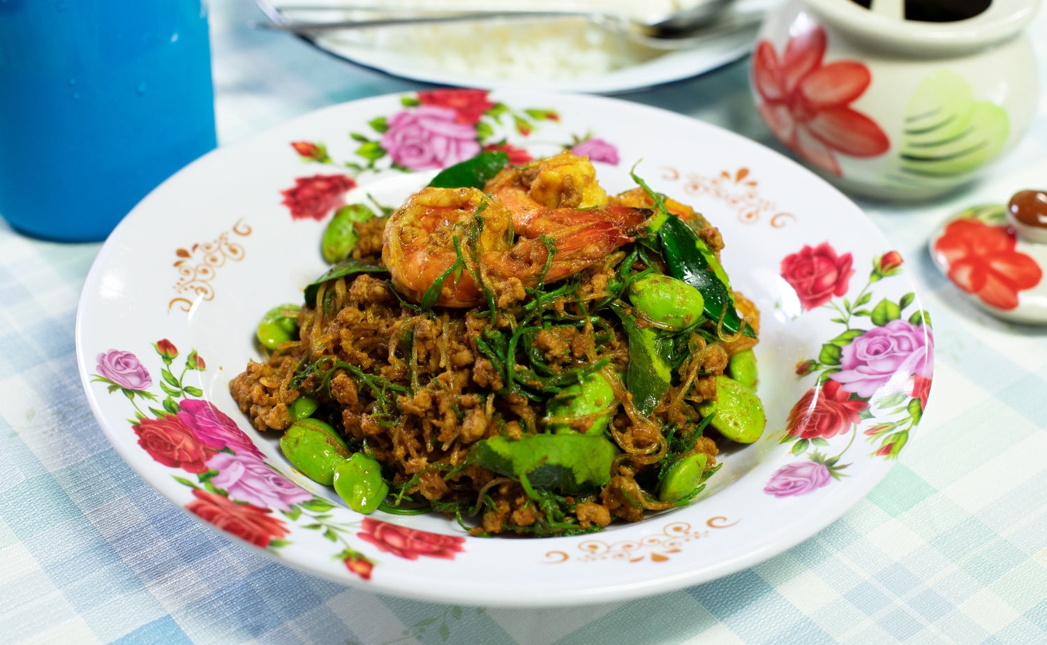 Stir-fried Thai Southern Style Glass Noodles (วุ้นเส้นผัดพริกแกงใต้)
