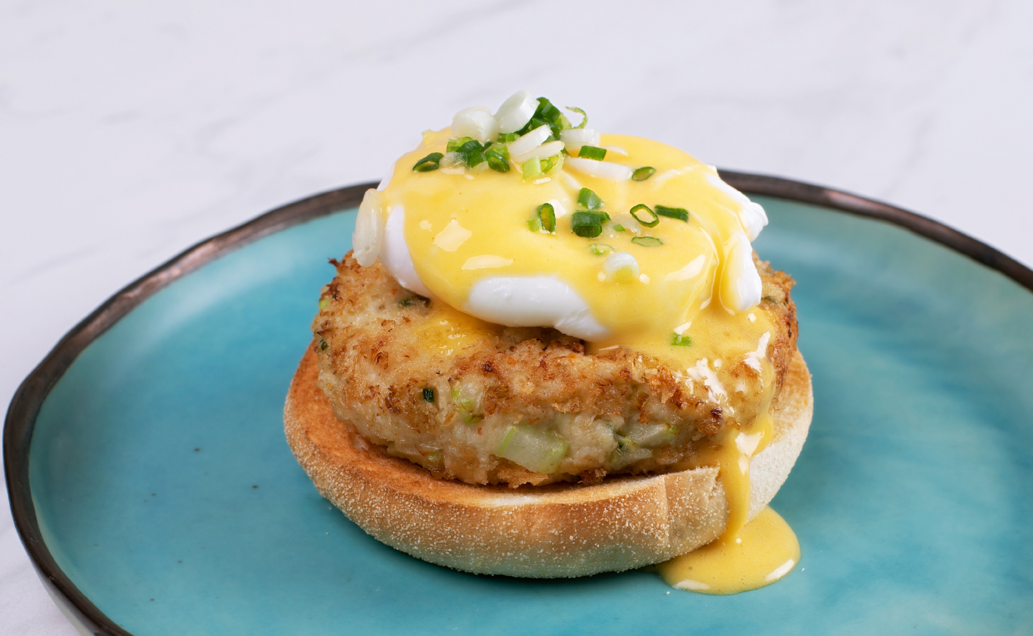 Crab Cake Benedict (เค้กปูเบเนดิกต์)