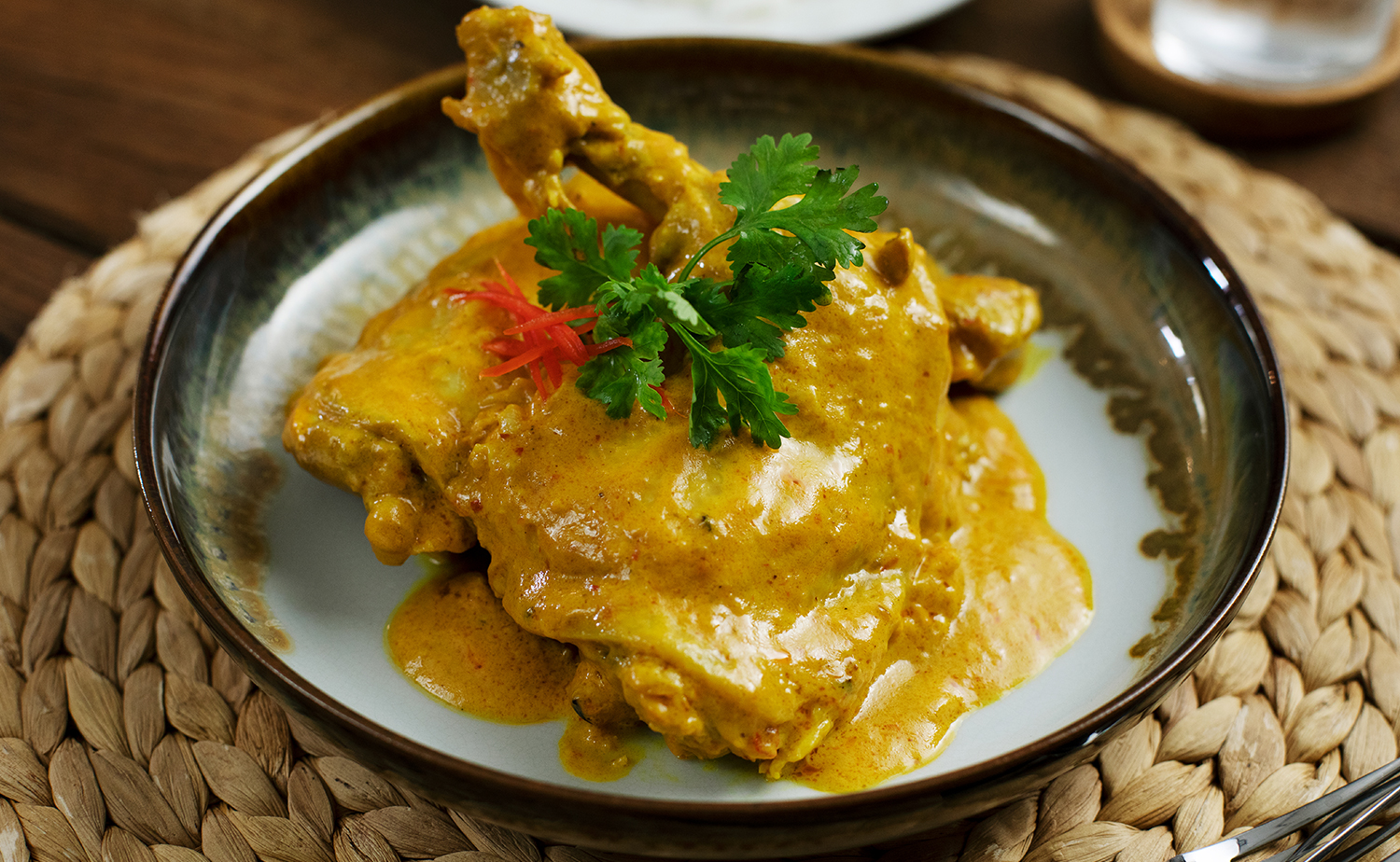 Gor Lae Chicken (แกงไก่กอและ)