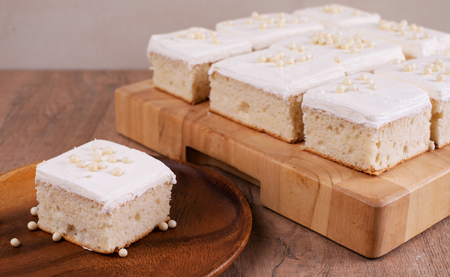 White Cake (ไวท์เค้ก)