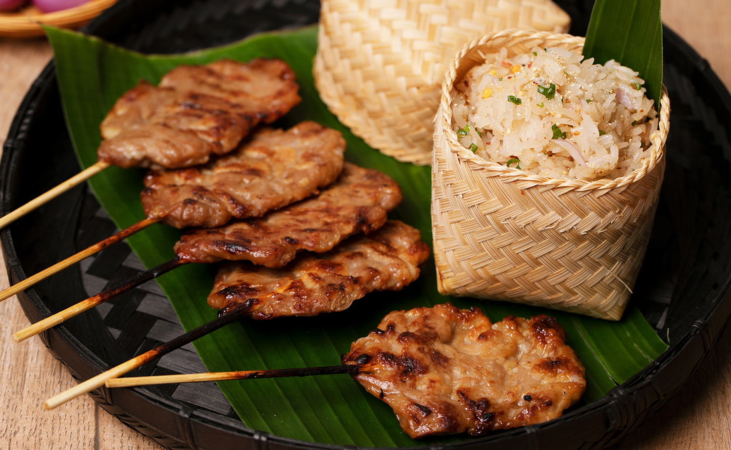 Jaew-flavoured Sticky Rice (ข้าวเหนียวมูนรสแจ่ว)