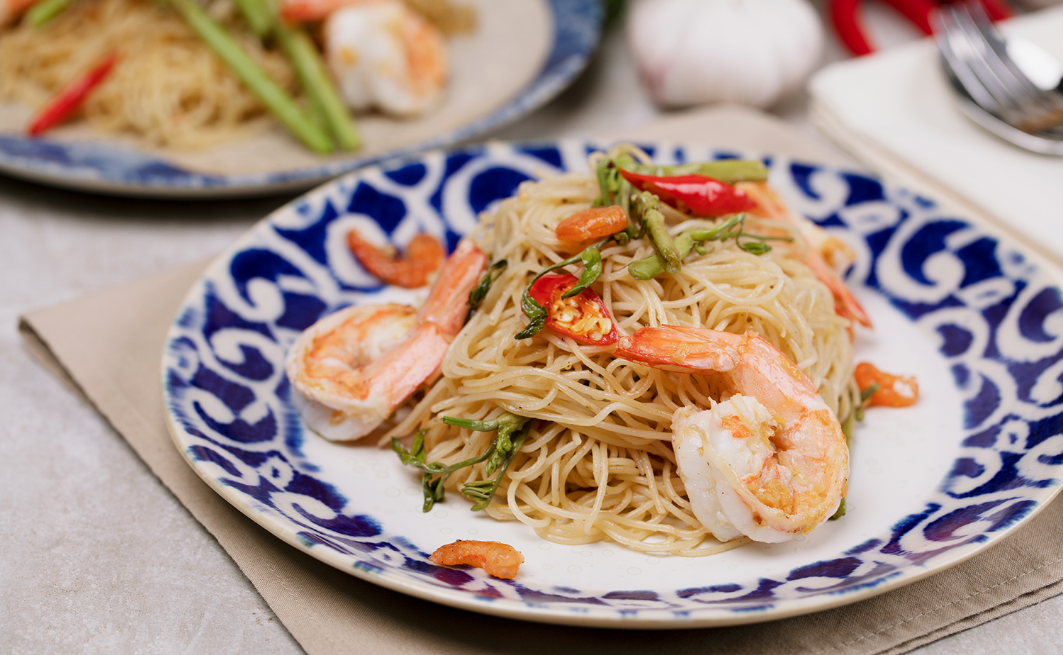 Angel Hair with Water Mimosa and Prawn (แองเจิลแฮร์ผัดผักกระเฉดกุ้ง)