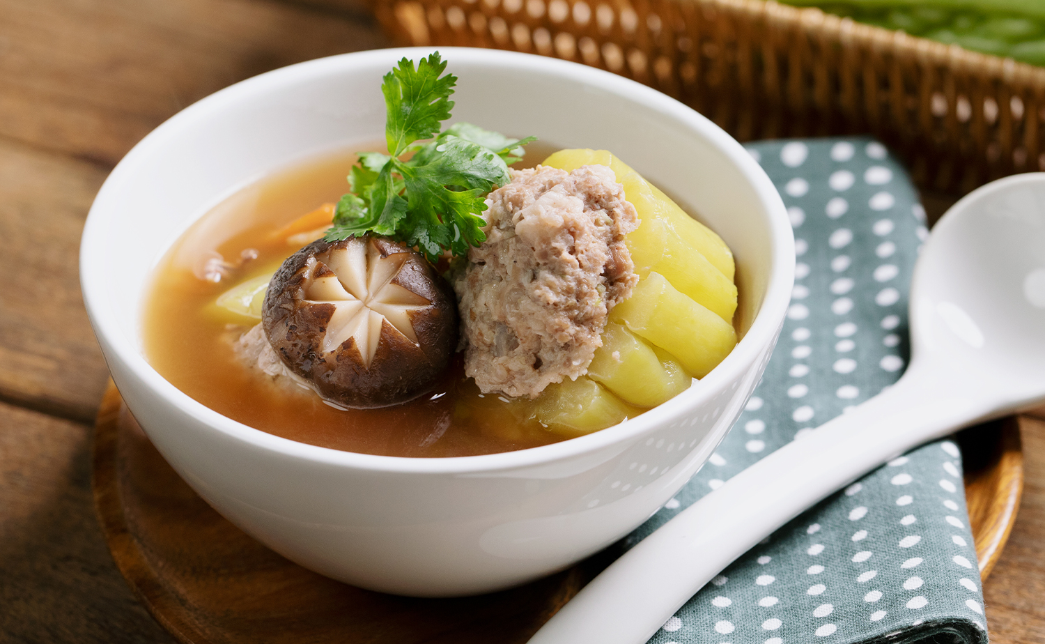 Stuffed Bitter Gourd Broth (แกงจืดมะระยัดไส้)