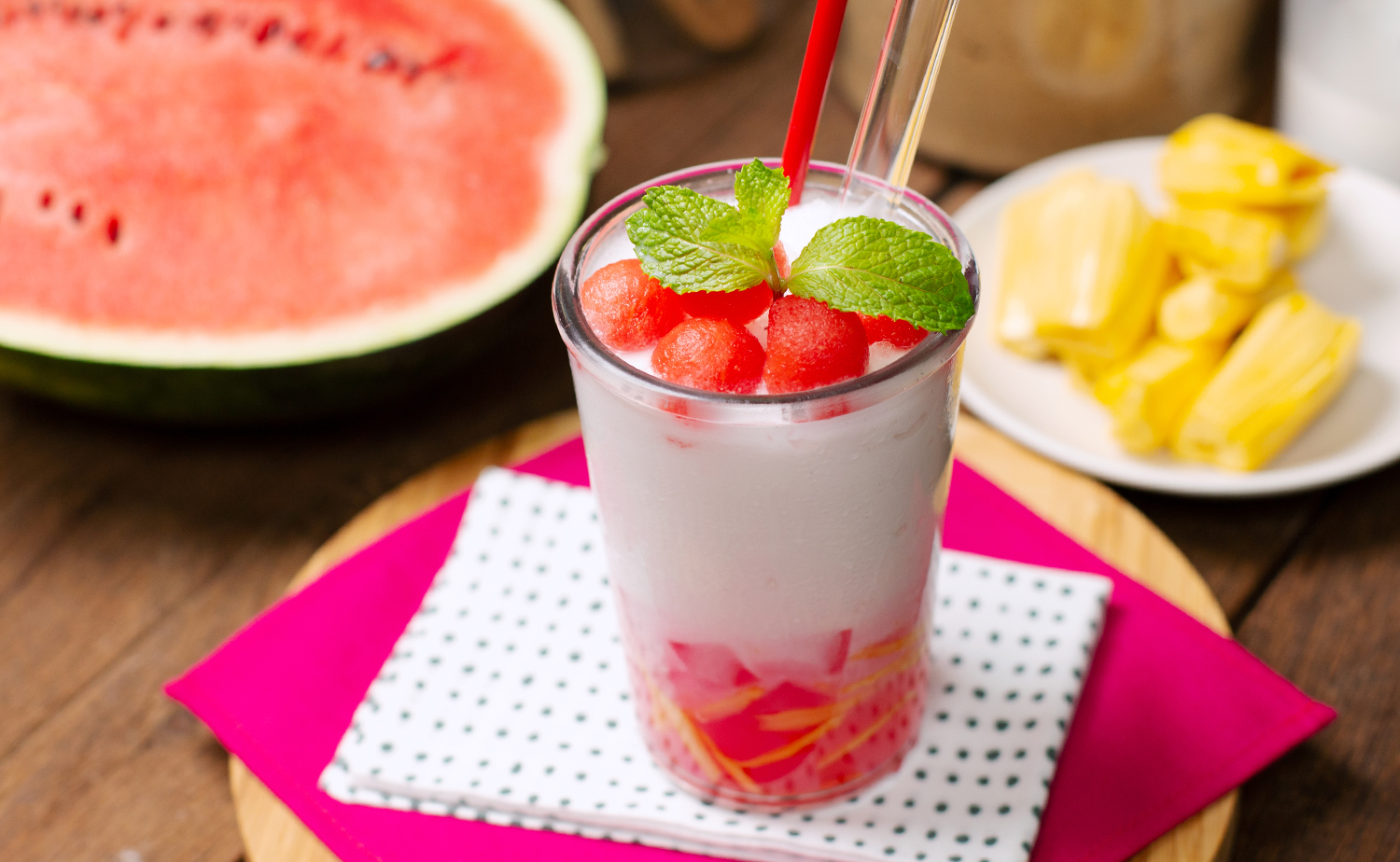 Watermelon Coconut Gel with Coconut Milk Syrup (วุ้นมะพร้าวแตงโมกะทินมสด)