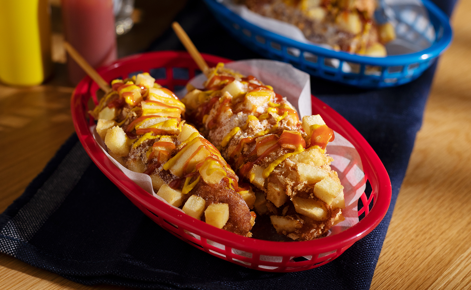 French Fries Hot Dog on Stick (ฮอทดอกเฟรนช์ฟรายส์เสียบไม้)