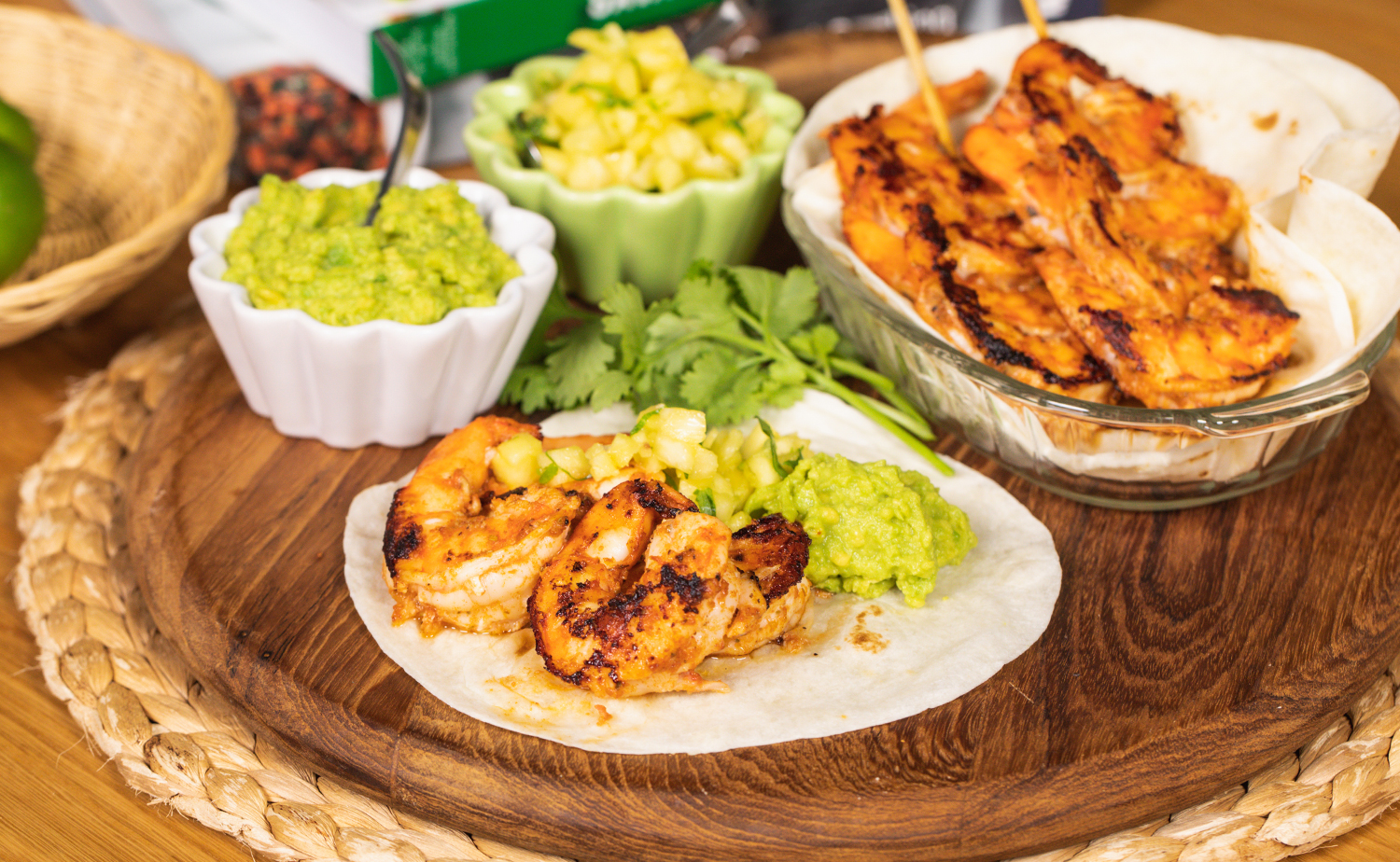 Spicy Prawn Taco with Pineapple Salsa (ทาโก้กุ้งสไปซีกับซัลซ่าสับปะรด)