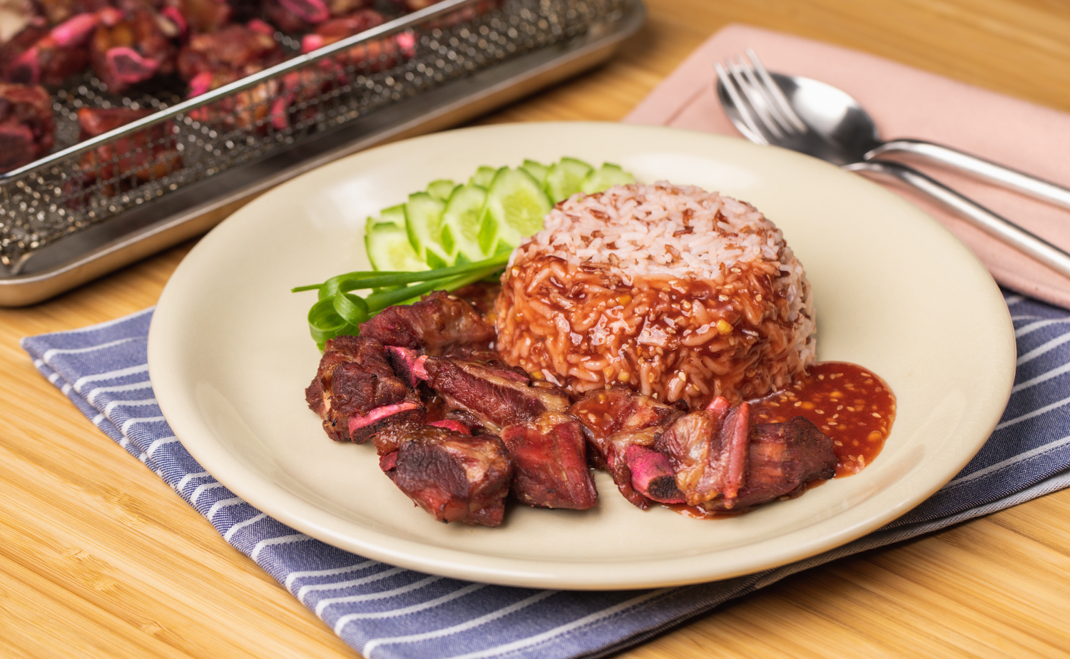 Chau Siu Ribs with Rice (ข้าวซี่โครงหมูแดง)