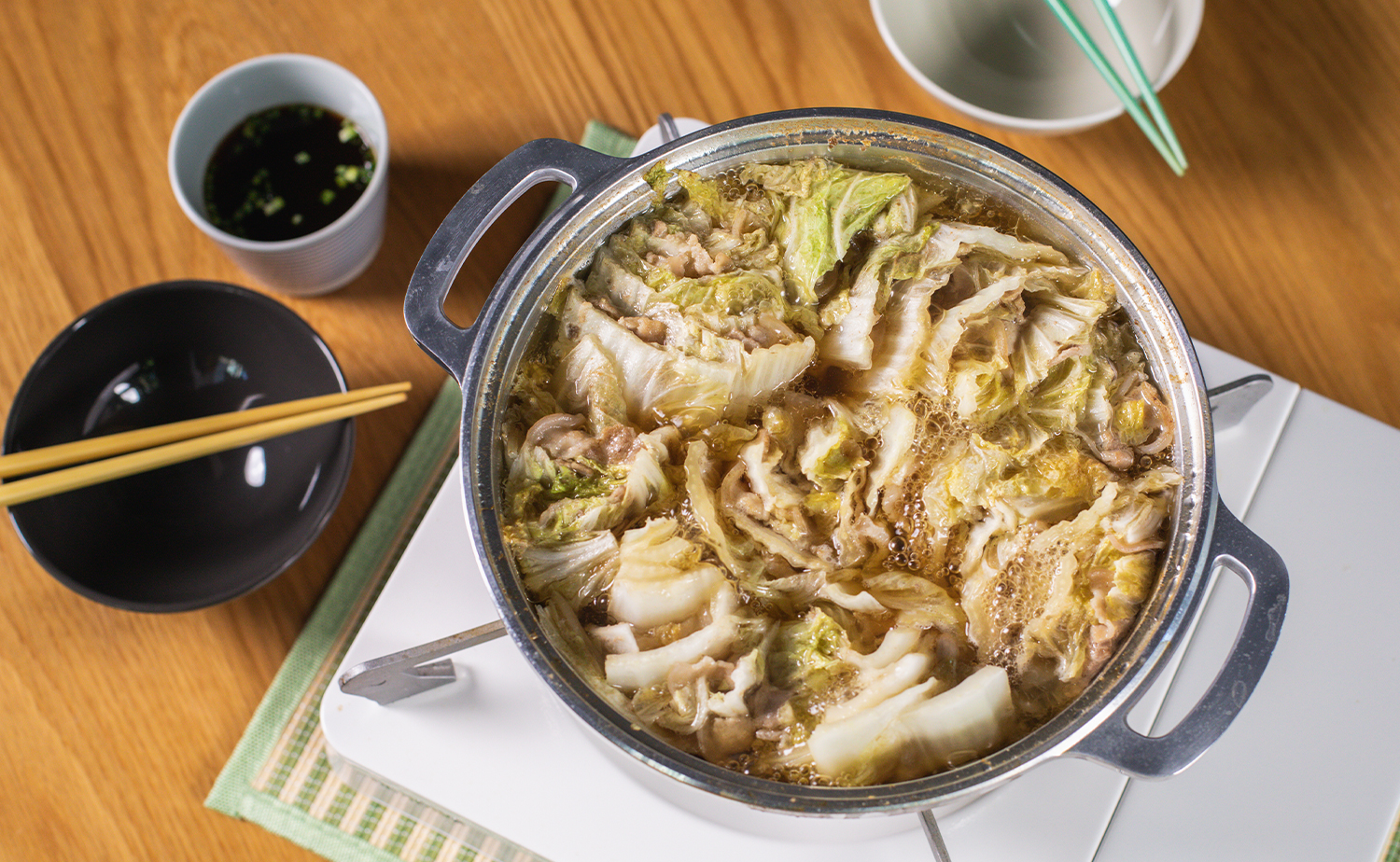 Mille-Feuille Nabe (มิลเฟย์นาเบะ)