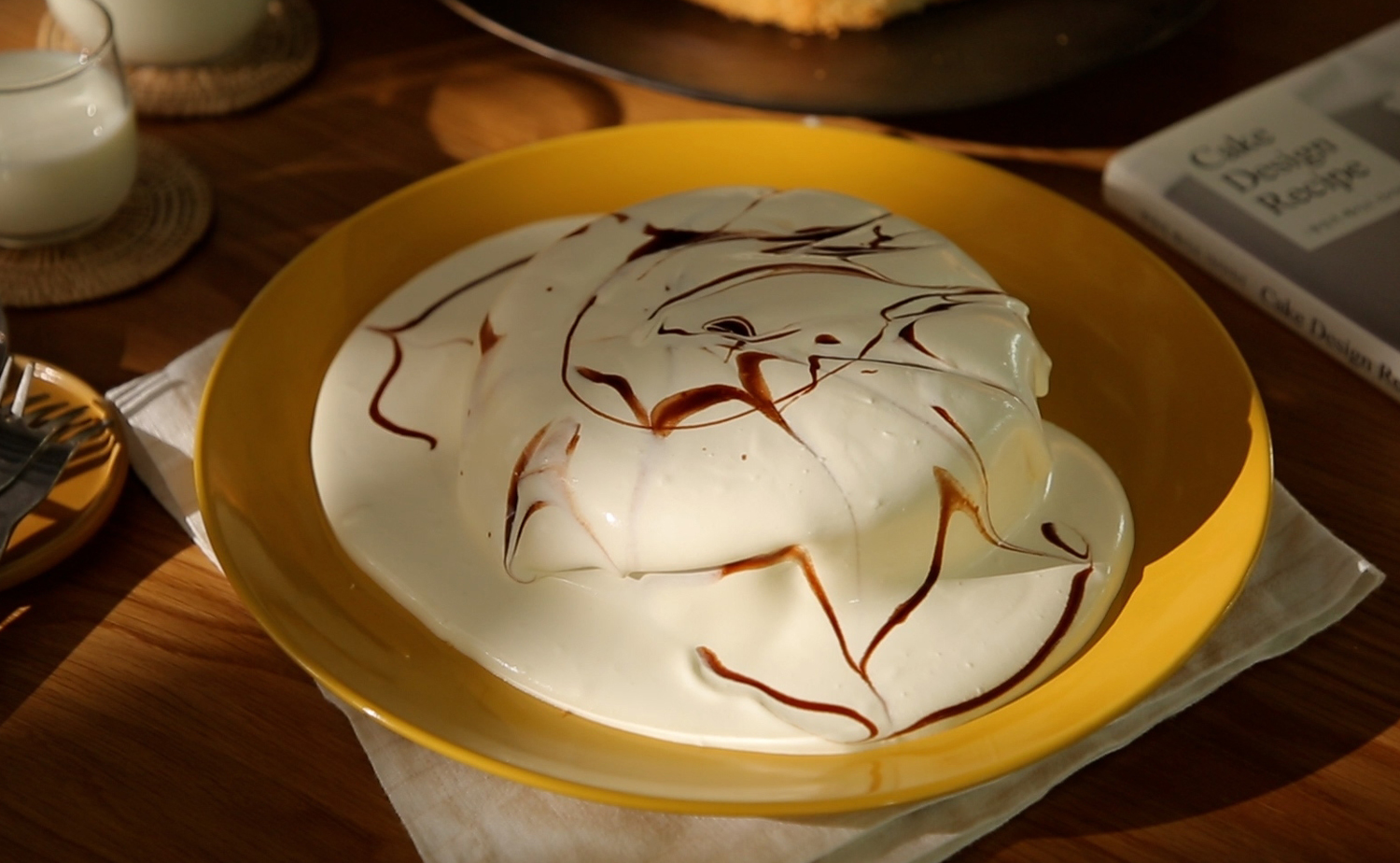 Nama Coconut Cake (เค้กกะทิหน้าไหล)