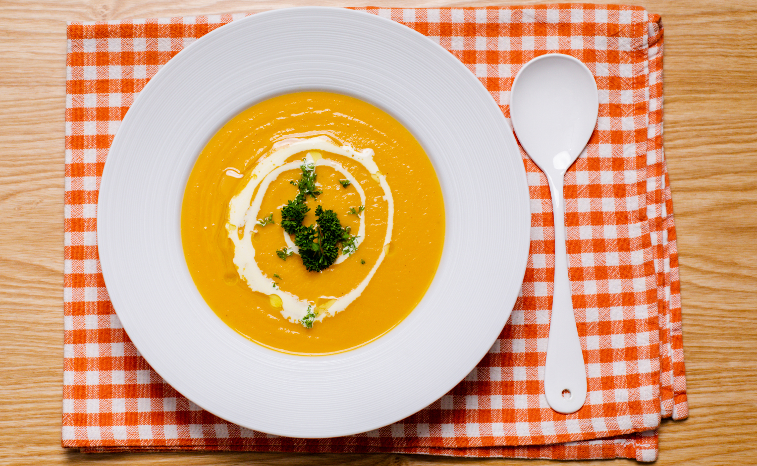 Butternut Squash Soup (ซุปฟักทองบัตเตอร์นัท)