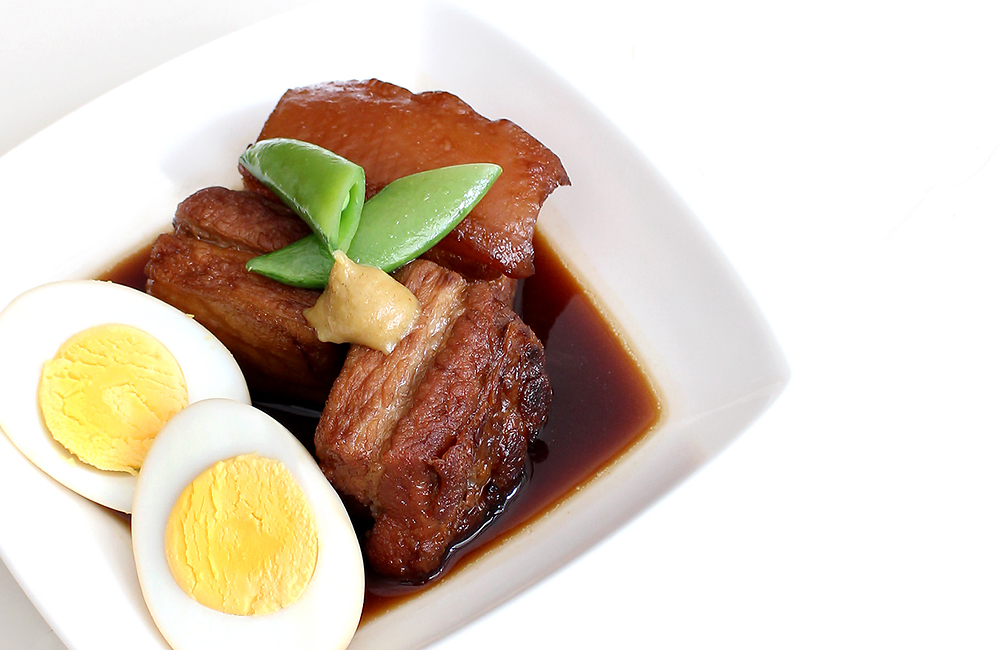 Buta Kakuni (หมูตุ๋นคาคูนิ)