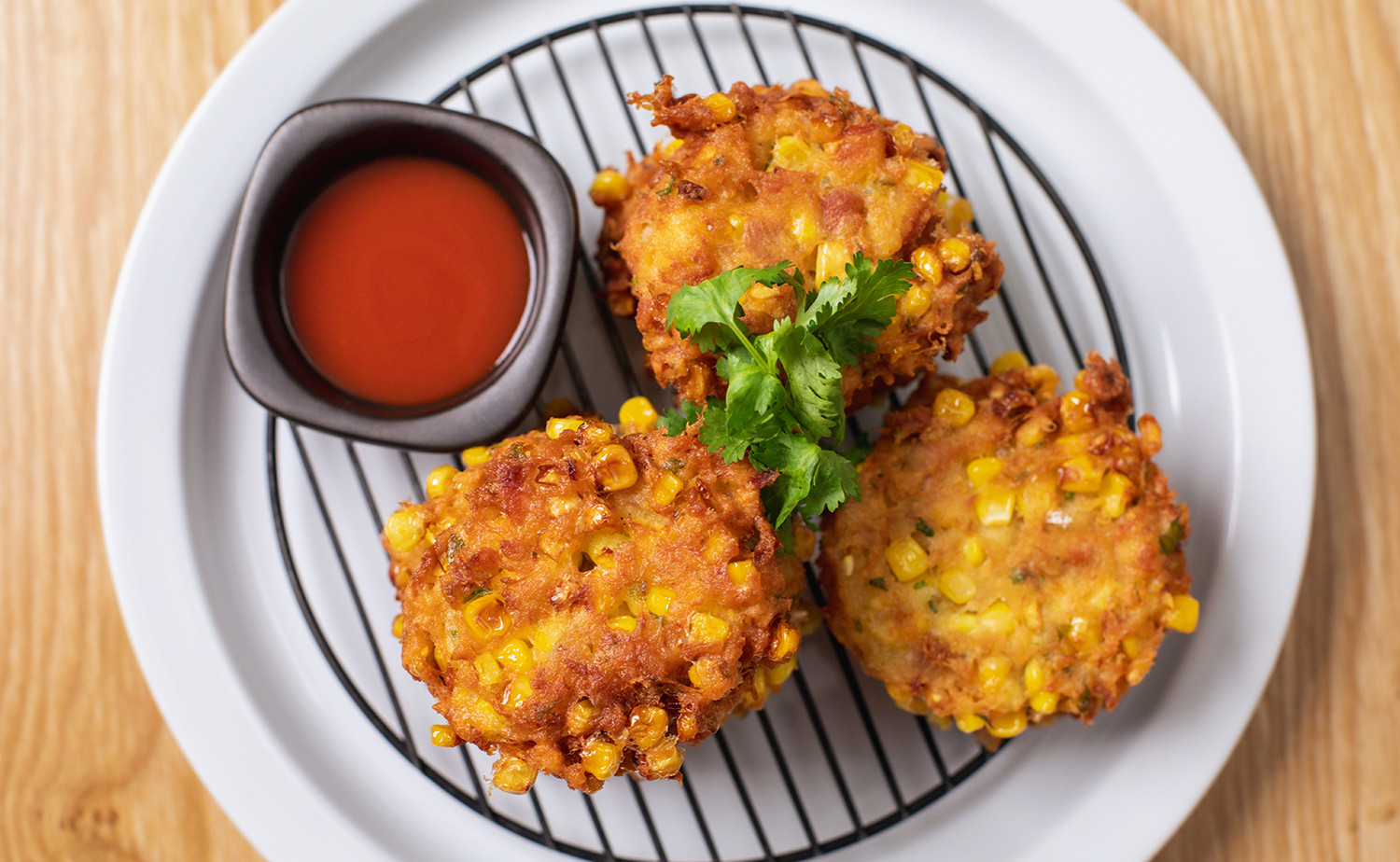 Corn and Tuna Fritters (ทอดมันข้าวโพดทูน่า)