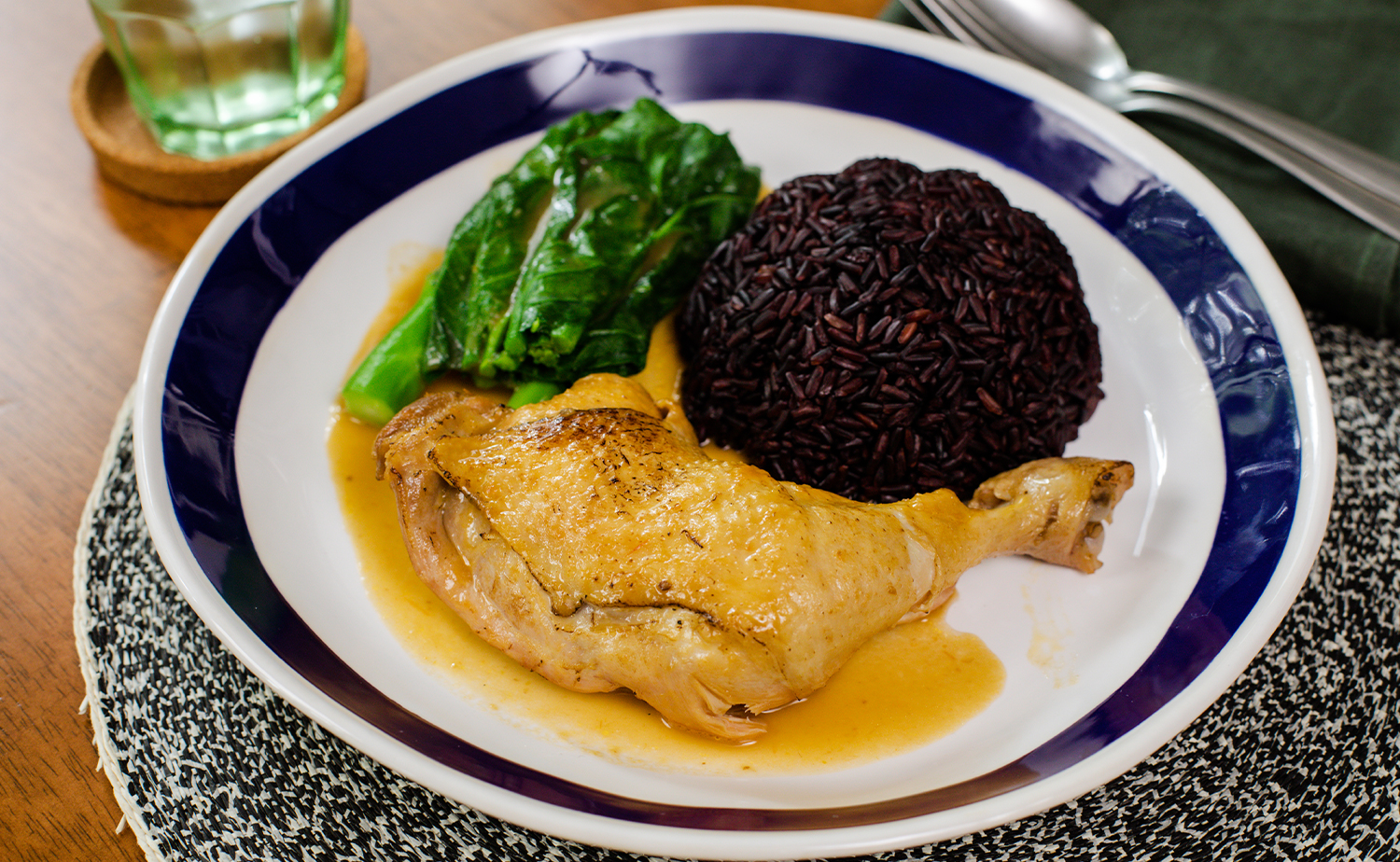 Tesy Braised Chicken Rice (ข้าวไก่อบเทซี่ซอส)