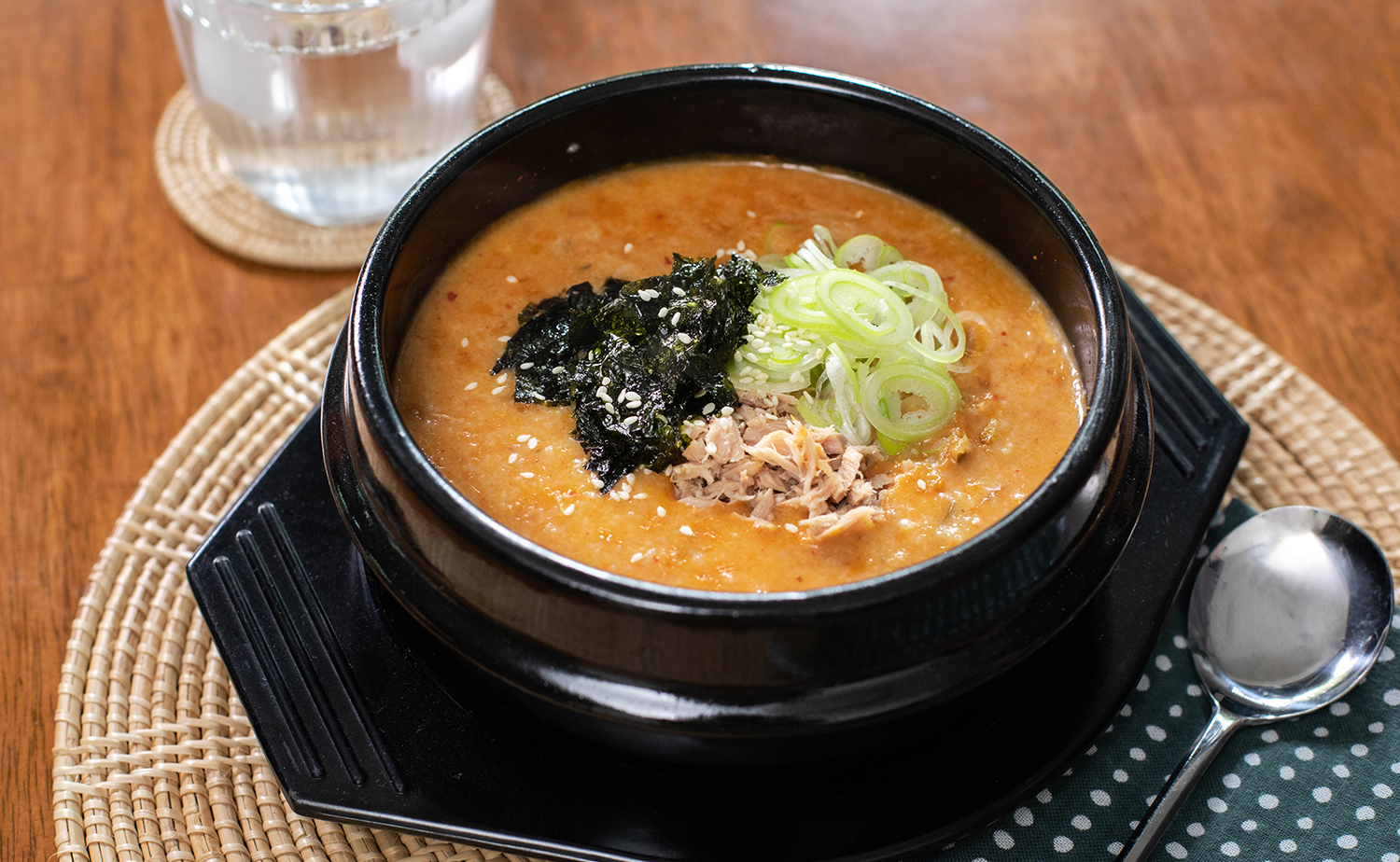 Tuna Kimchi Rice Porridge (โจ๊กทูน่ากิมจิ)