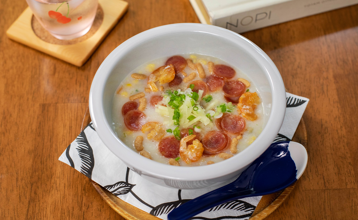 Rice Porridge with Egg and Chinese Sausage (โจ๊กไข่ฟูหน้ากุนเชียง)