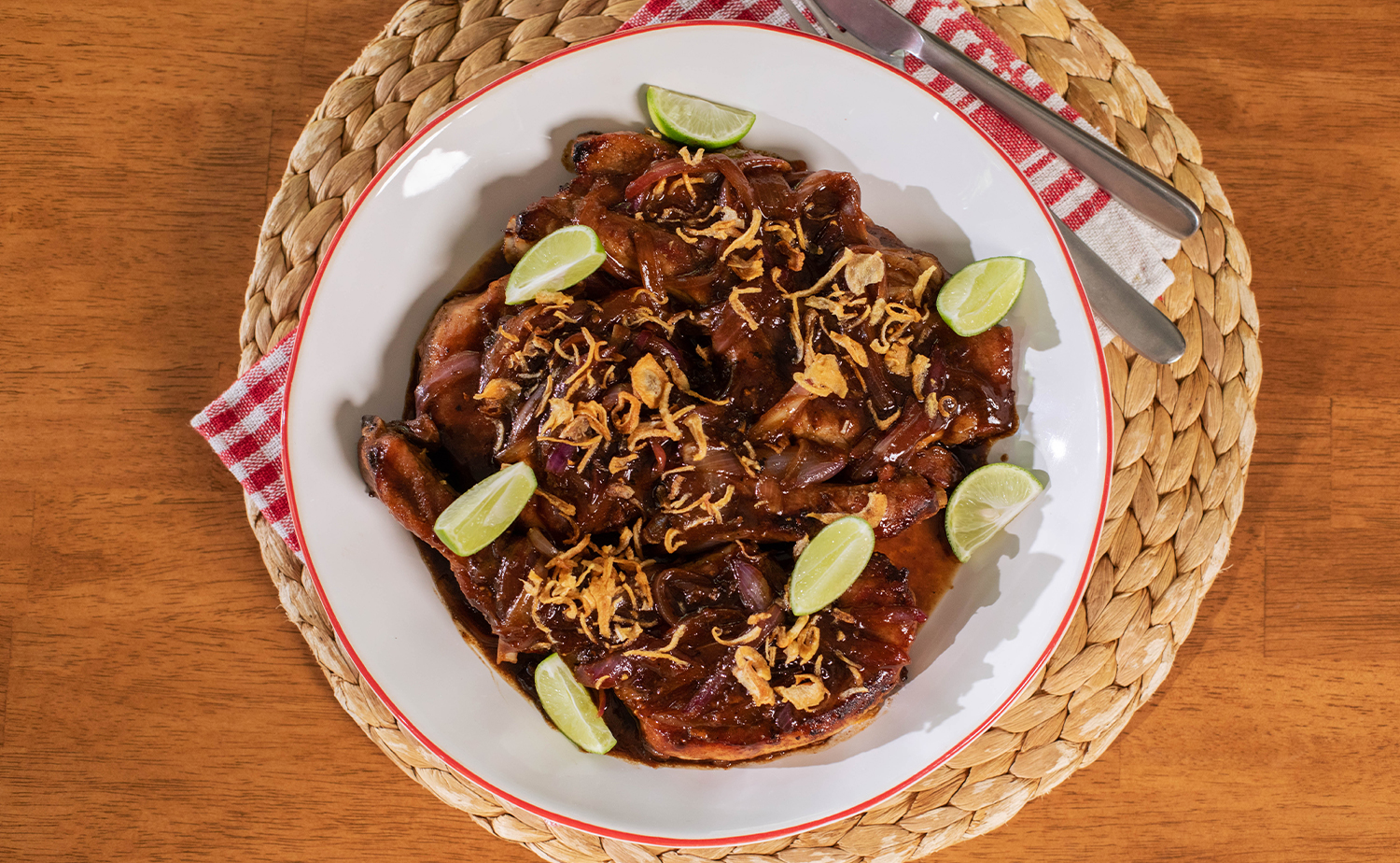 Saucy Pork Chops (พอร์คชอปสามรส)
