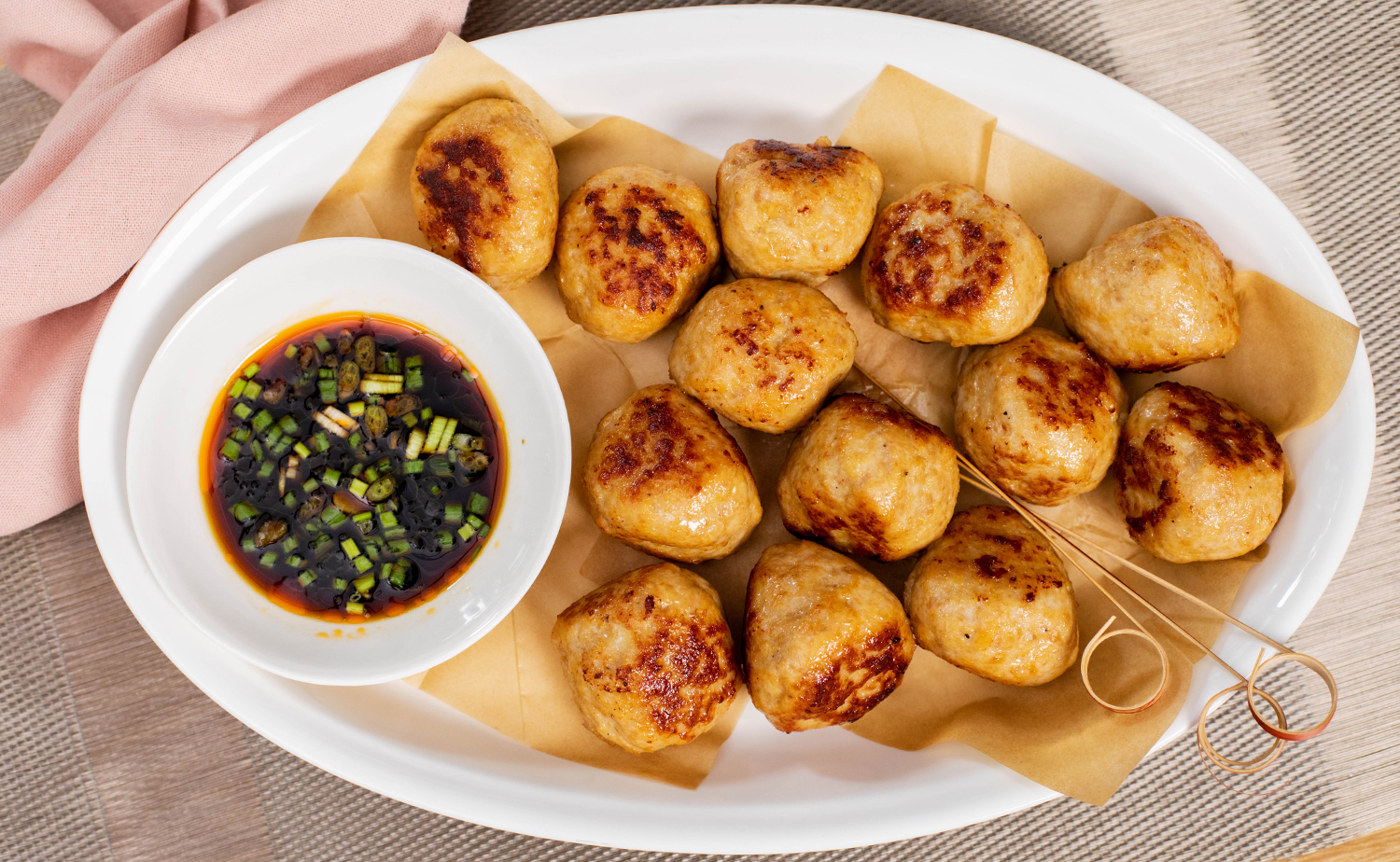 Miso Chicken Balls (ลูกชิ้นไก่มิโซ)