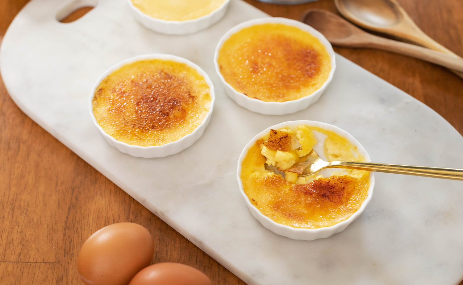 Classic Crème Brûlée (เครมบูเล)