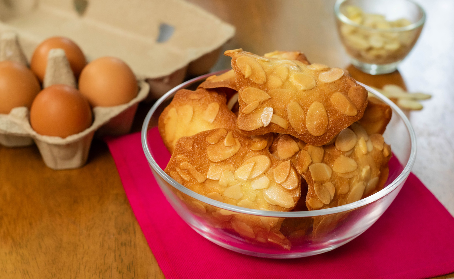 Almond Tuile (อัลมอนด์ตูเล่)