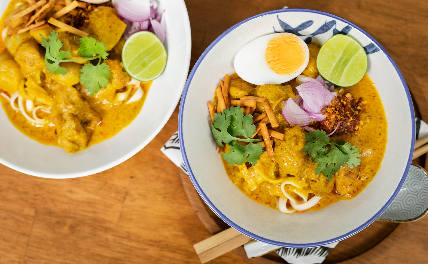Burmese Khao Soi (ข้าวซอยเมียนมาร์)