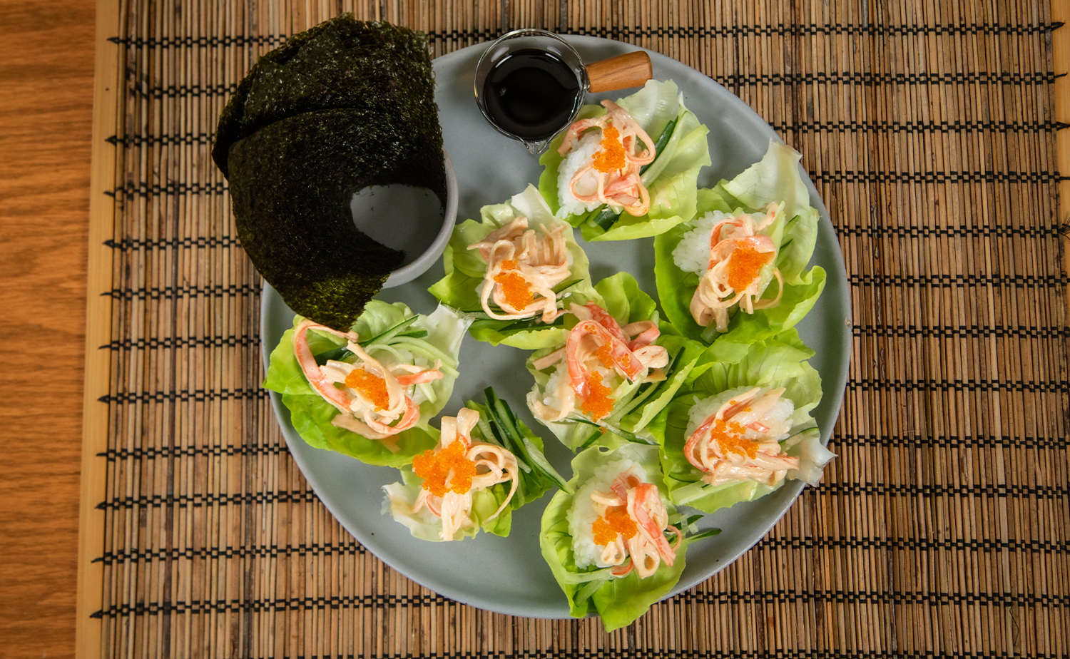 Spicy Crab Temaki Sushi (เตมากิซูชิสไปซีปูอัด)