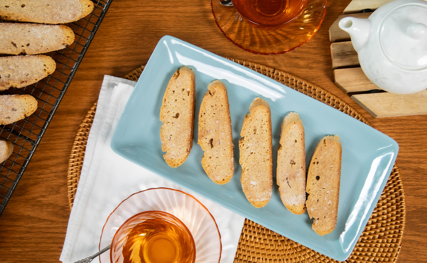 Cinnamon Biscotti (ชินนาม่อนบิสคอตติ)
