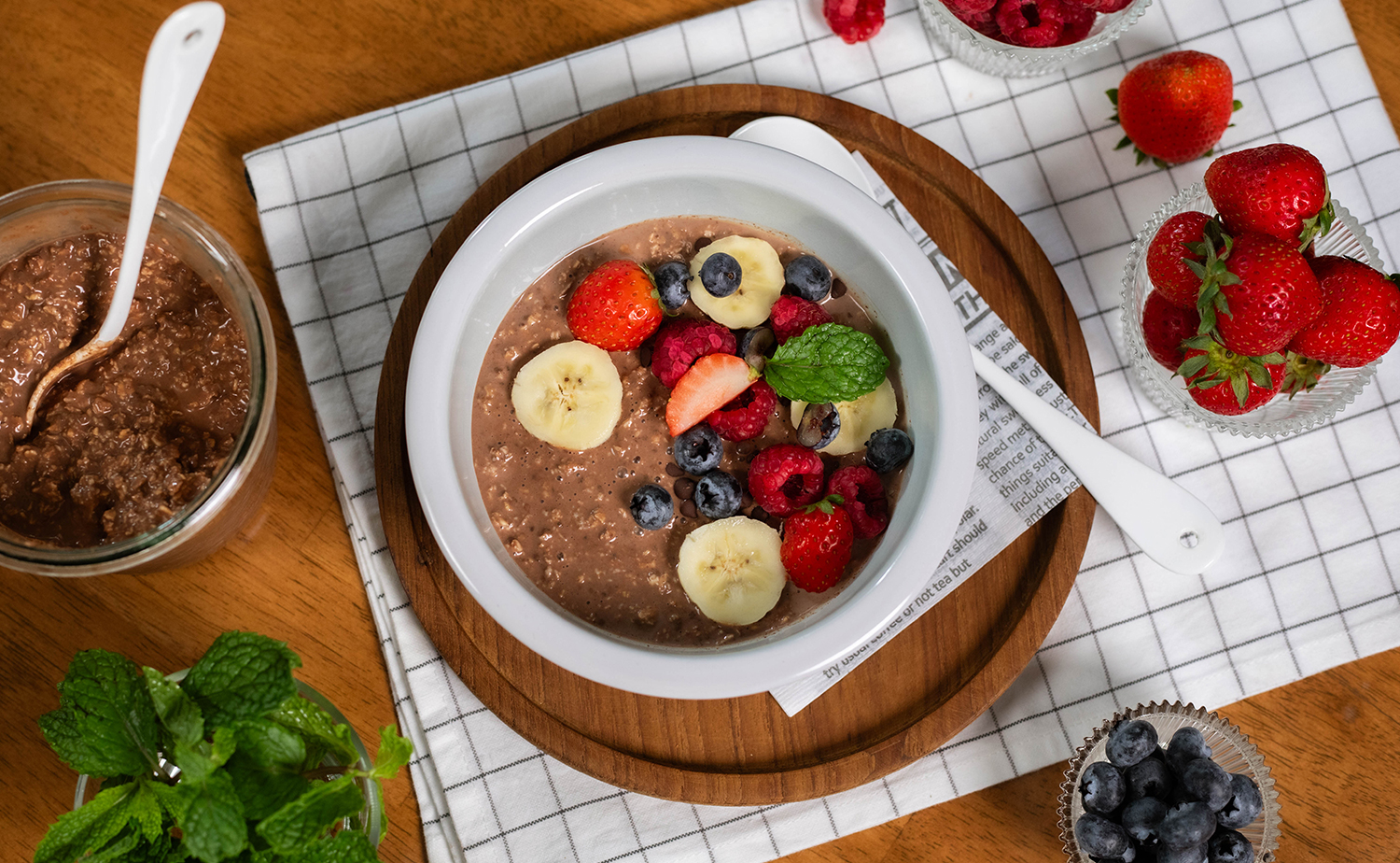 Chocolate Overnight Oats (ช็อกโกแลตโอเวอร์ไนท์โอ๊ต)