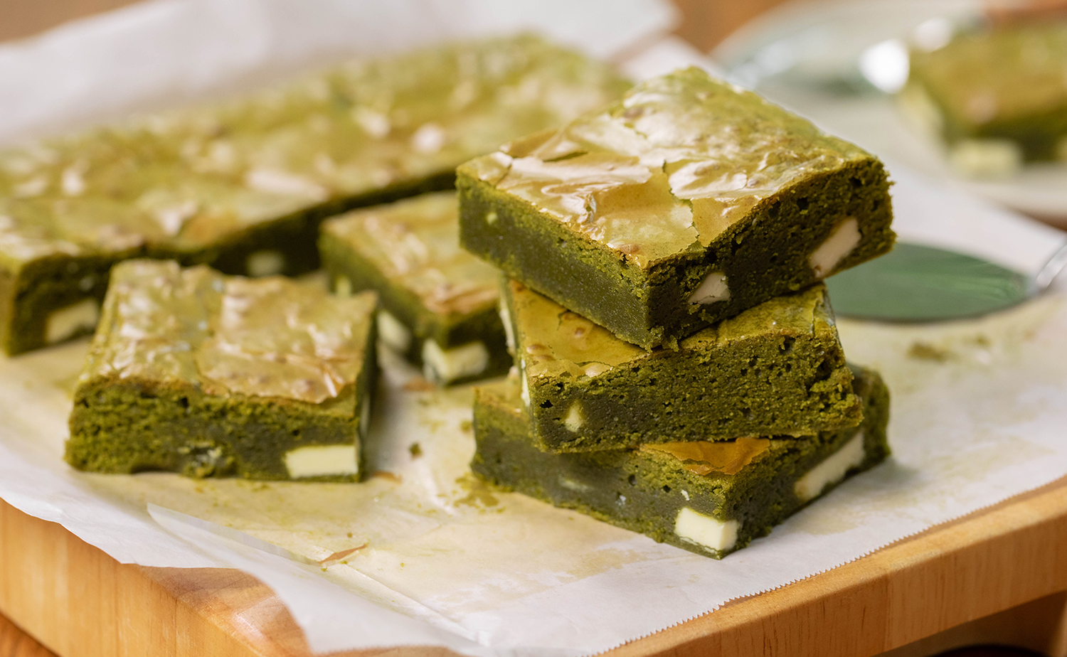 Matcha White Chocolate Brownie (มัทฉะไวท์ช็อกโกแลตบราวนี่)